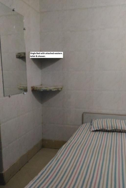 Goldy Guest house *