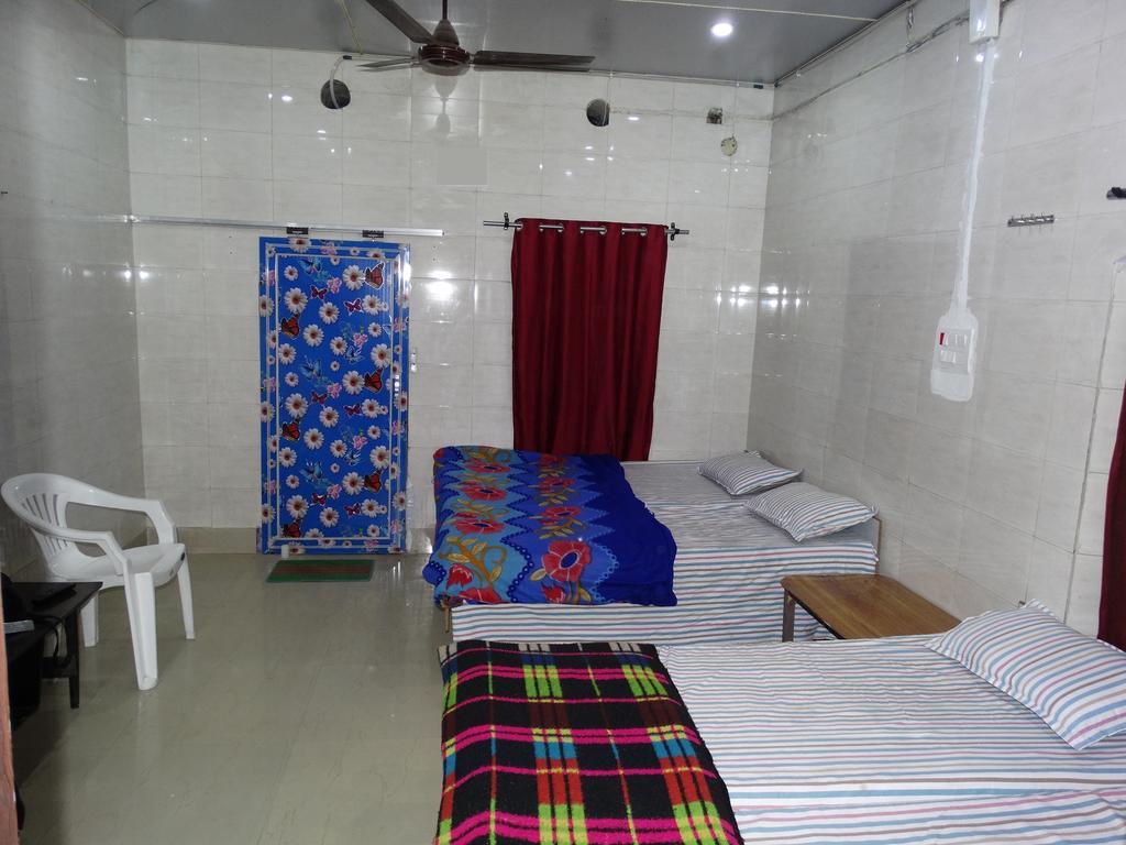 Goldy Guest house